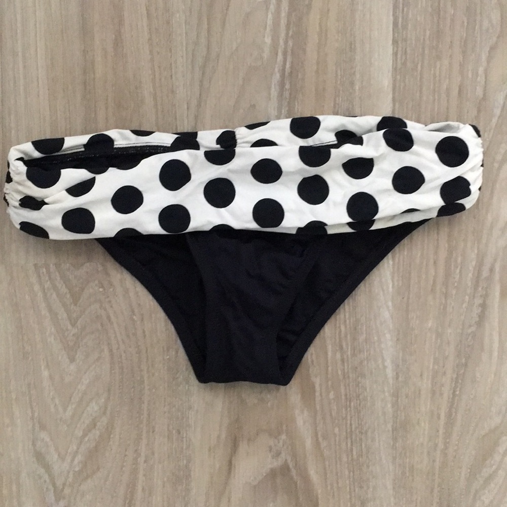L*Space polka dot bikini bottoms 🍑